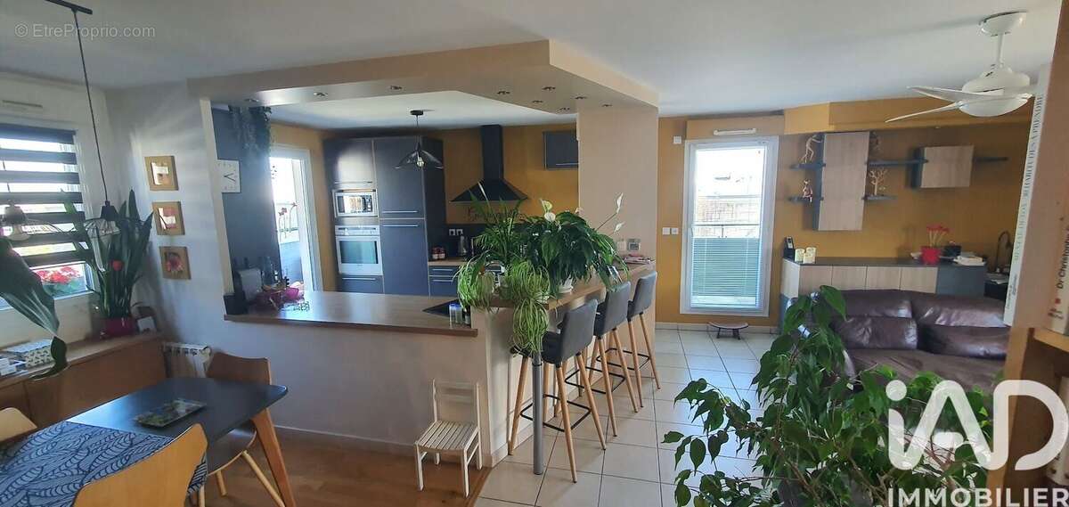 Photo 7 - Appartement à VENISSIEUX