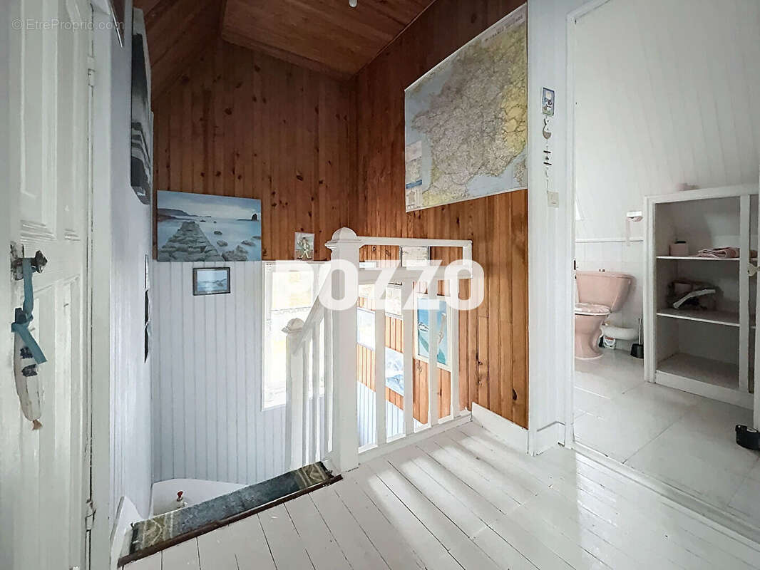 Maison à DONVILLE-LES-BAINS