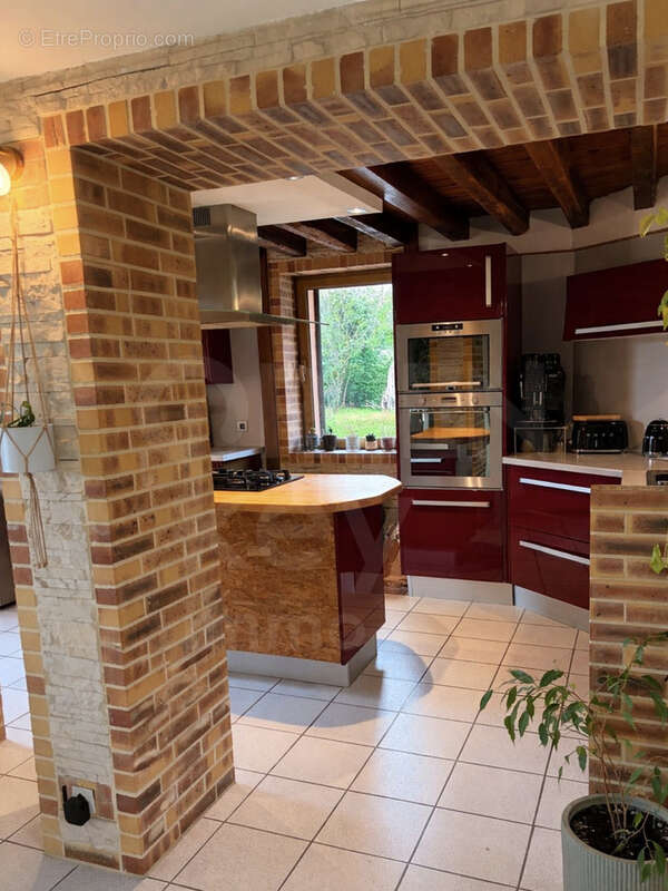 Maison à SAINT-MARTIN-DES-CHAMPS