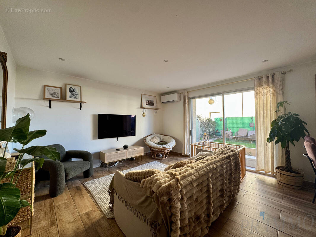 Appartement à SAINT-RAPHAEL