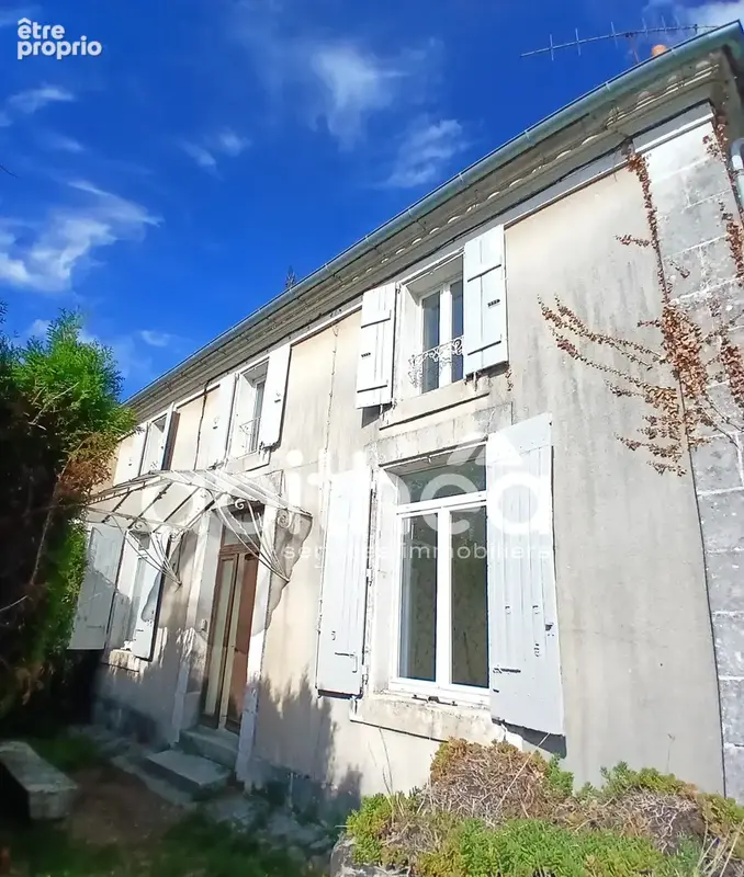 Maison à MAZIERES