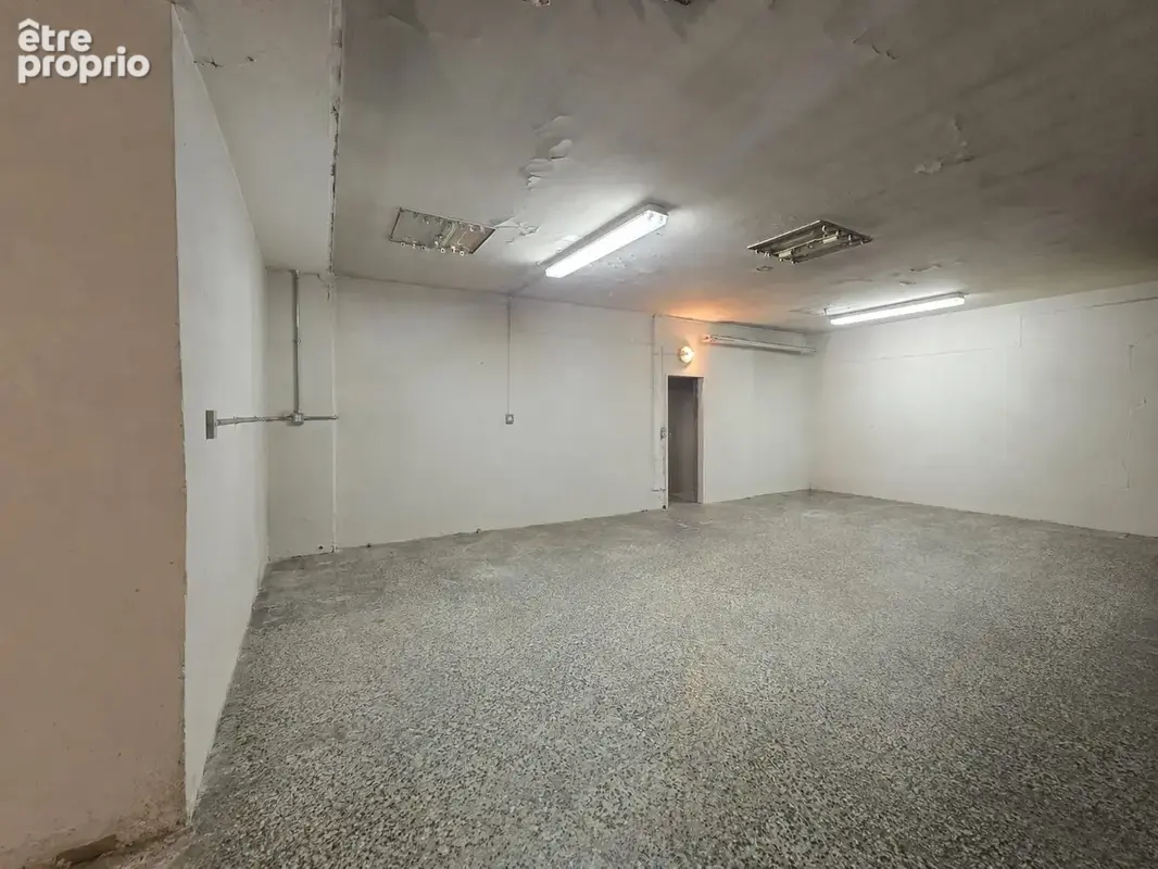 Commerce 54 m² à vendre à Bron (69500) - photo 5