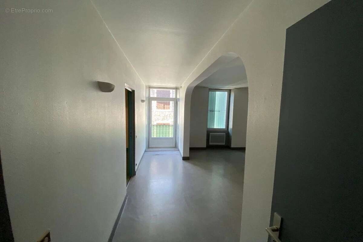 Appartement à CHATEAUNEUF-DU-RHONE