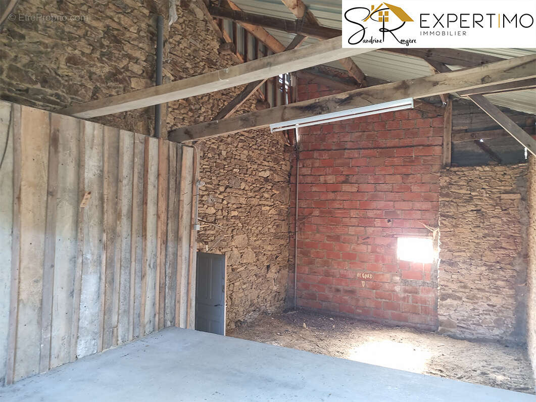 Maison à SAINTE-CHRISTINE