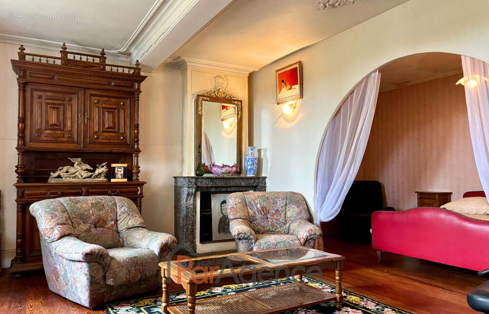 Maison à CORME-ECLUSE