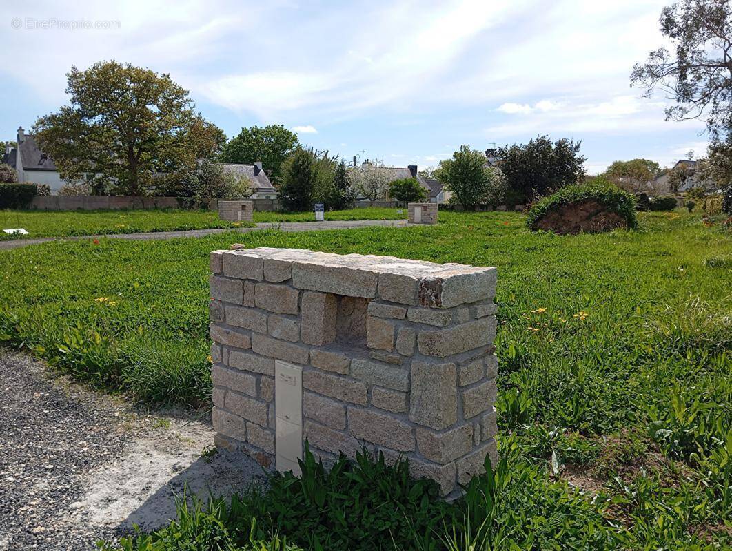 Terrain à MOELAN-SUR-MER