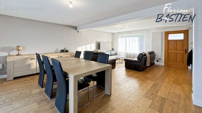 Maison à AUBRY-DU-HAINAUT