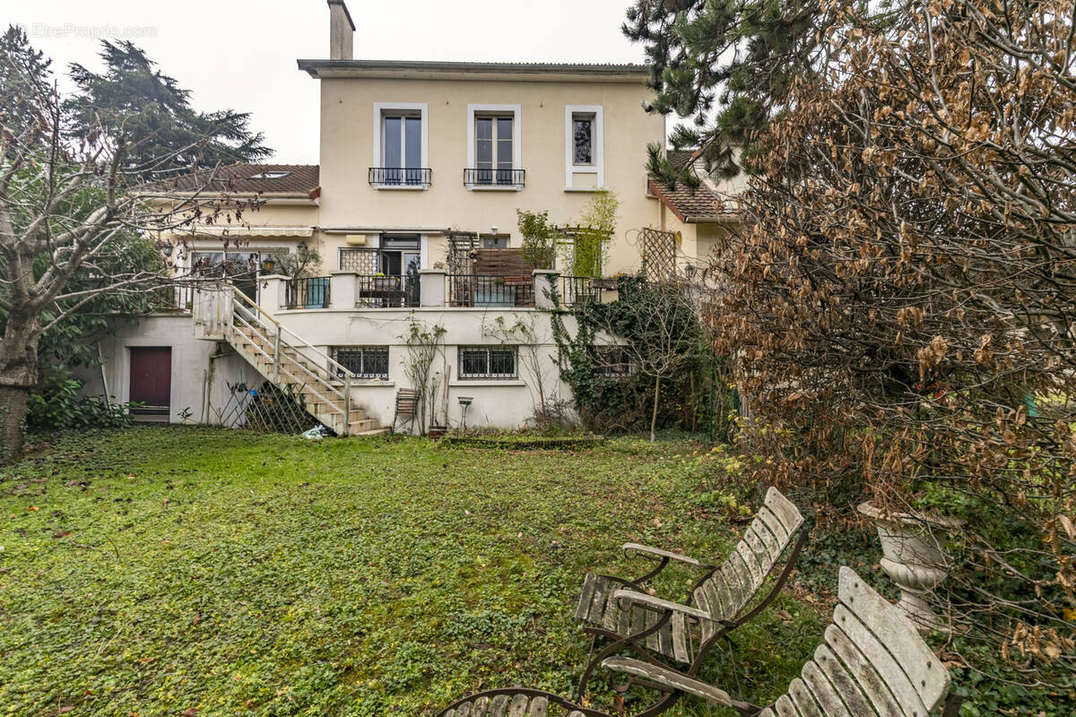 Maison à SAINT-GERMAIN-EN-LAYE