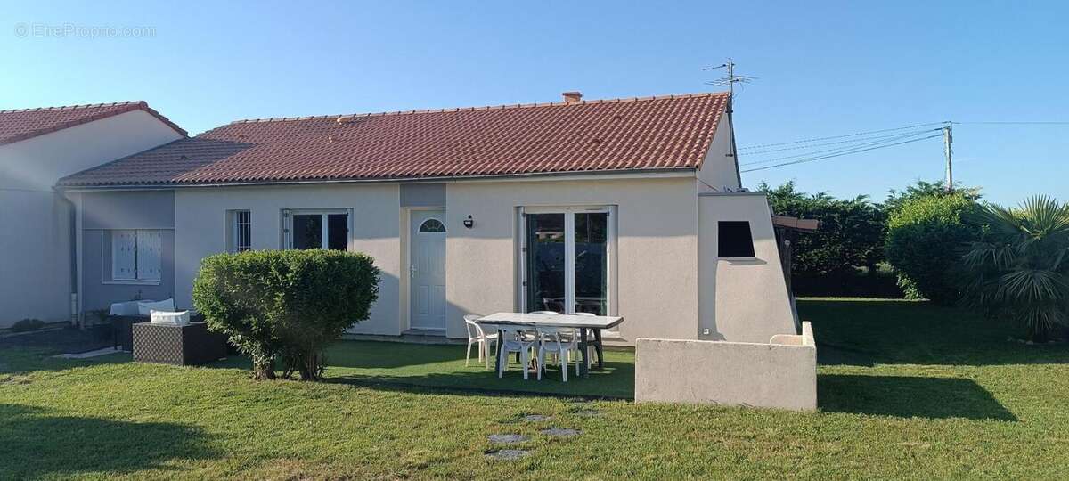 Maison à CHABEUIL