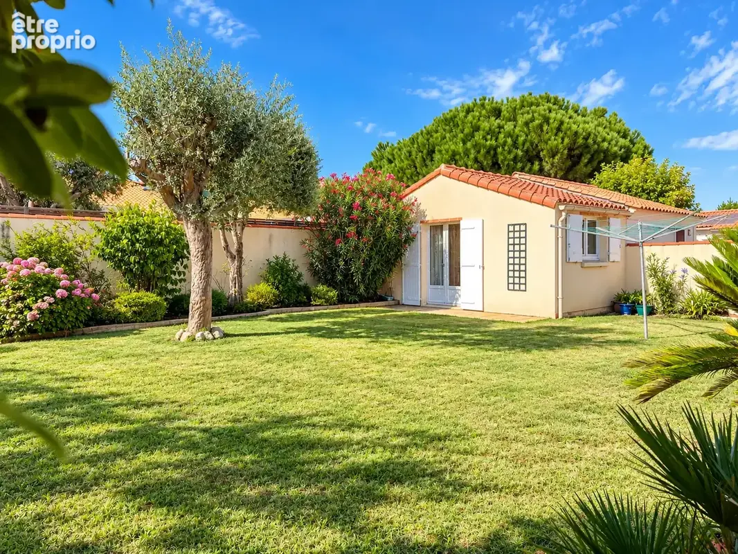 Les sables-d’olonne   maison familiale 3 chambres avec jardin et grand garage - photo 2