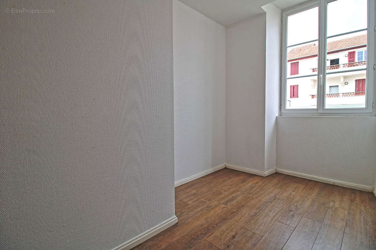 Appartement Dax 3 pièce(s) 86 m2 - photo 10