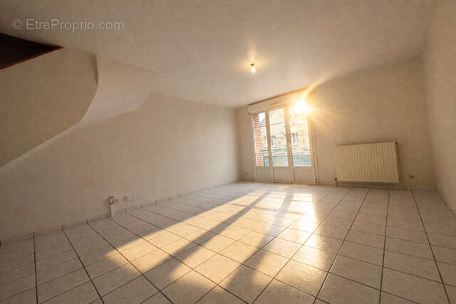 Appartement à SAINT-LEU-D'ESSERENT
