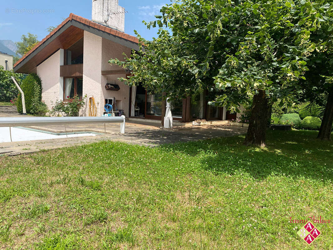 Maison à MONTBONNOT-SAINT-MARTIN