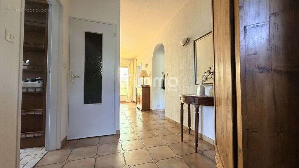 Maison familiale aux multiples possibilités - photo 7