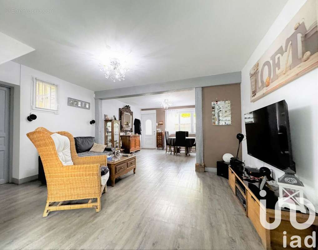 Photo 6 - Maison à LE MESNIL-ESNARD