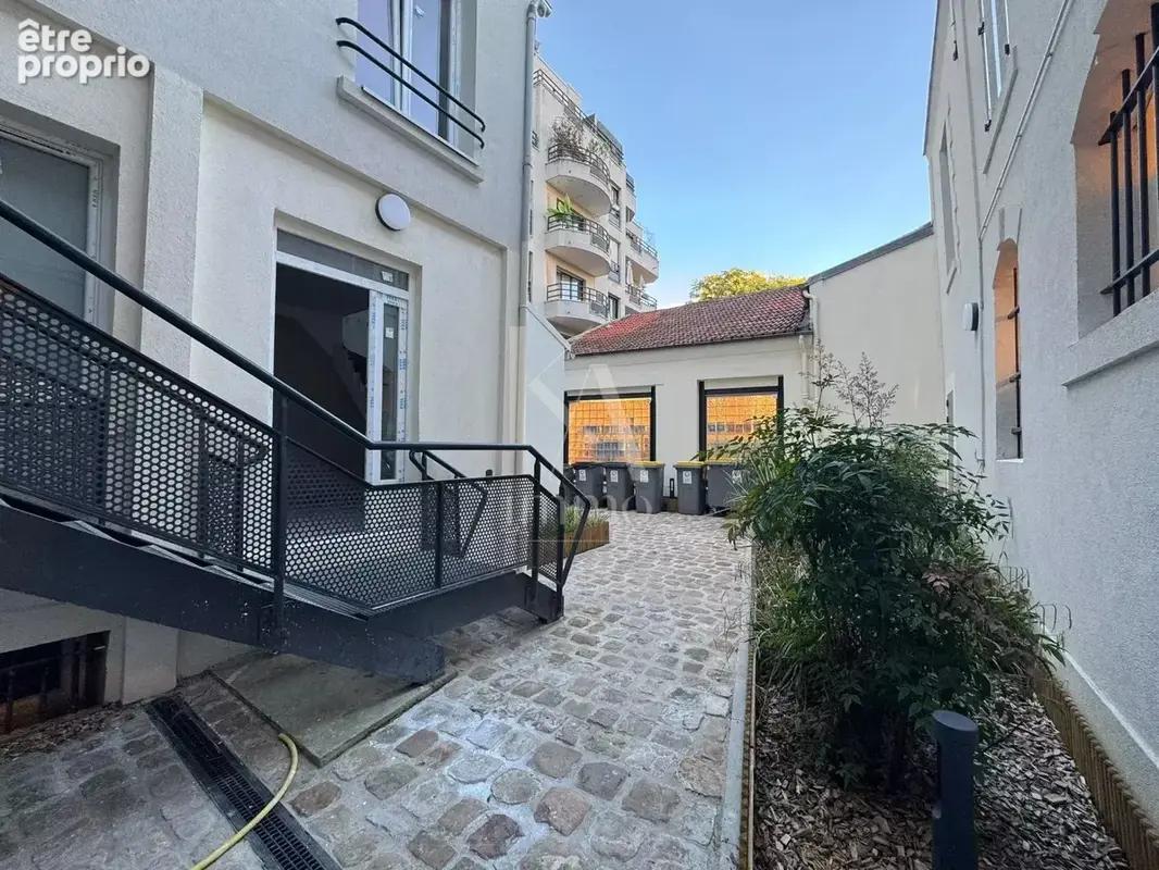 Maison de ville commerciale place Marcel Sembat - photo 7