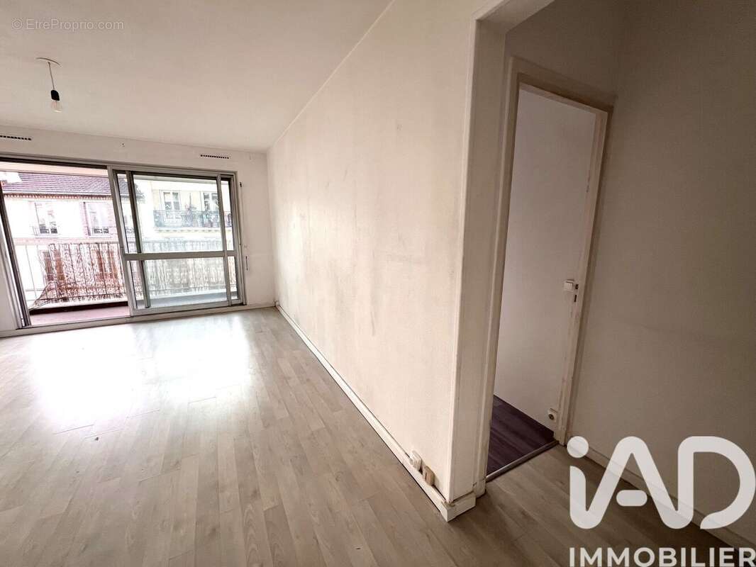 Photo 4 - Appartement à PARIS-18E