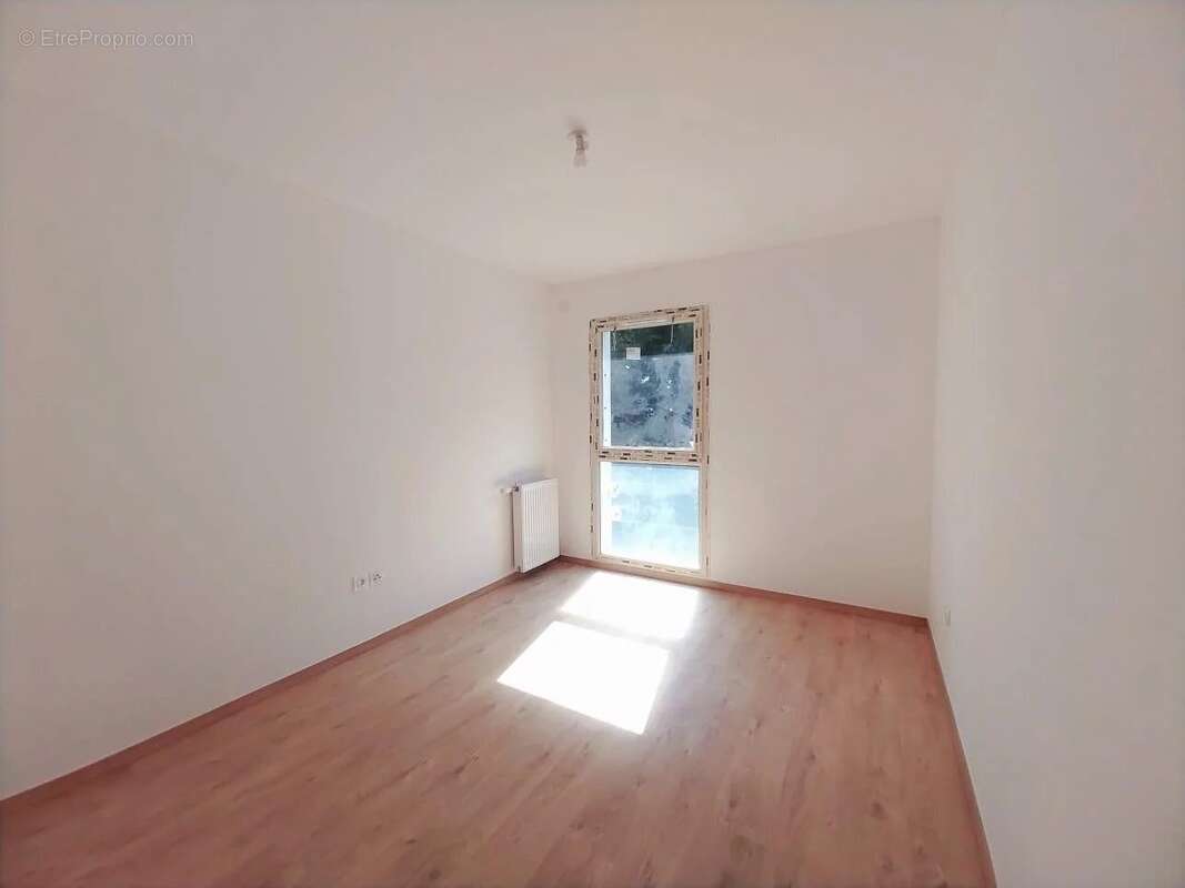 Maison à COGNIN-LES-GORGES