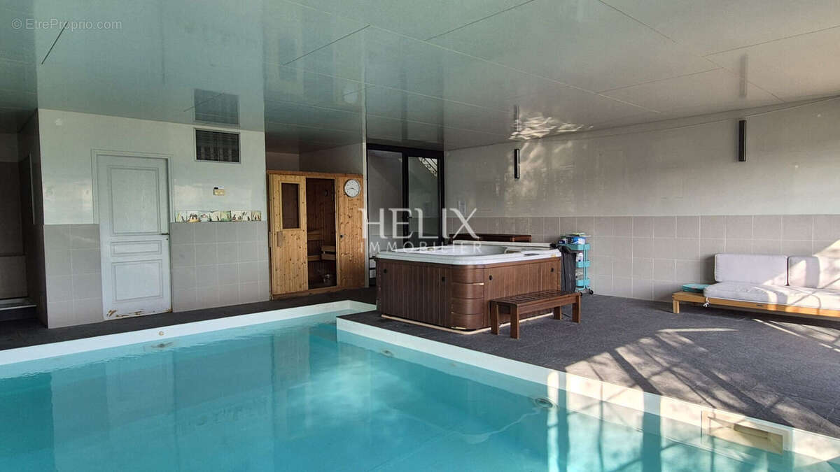 Maison à SAINT-GERMAIN-EN-LAYE