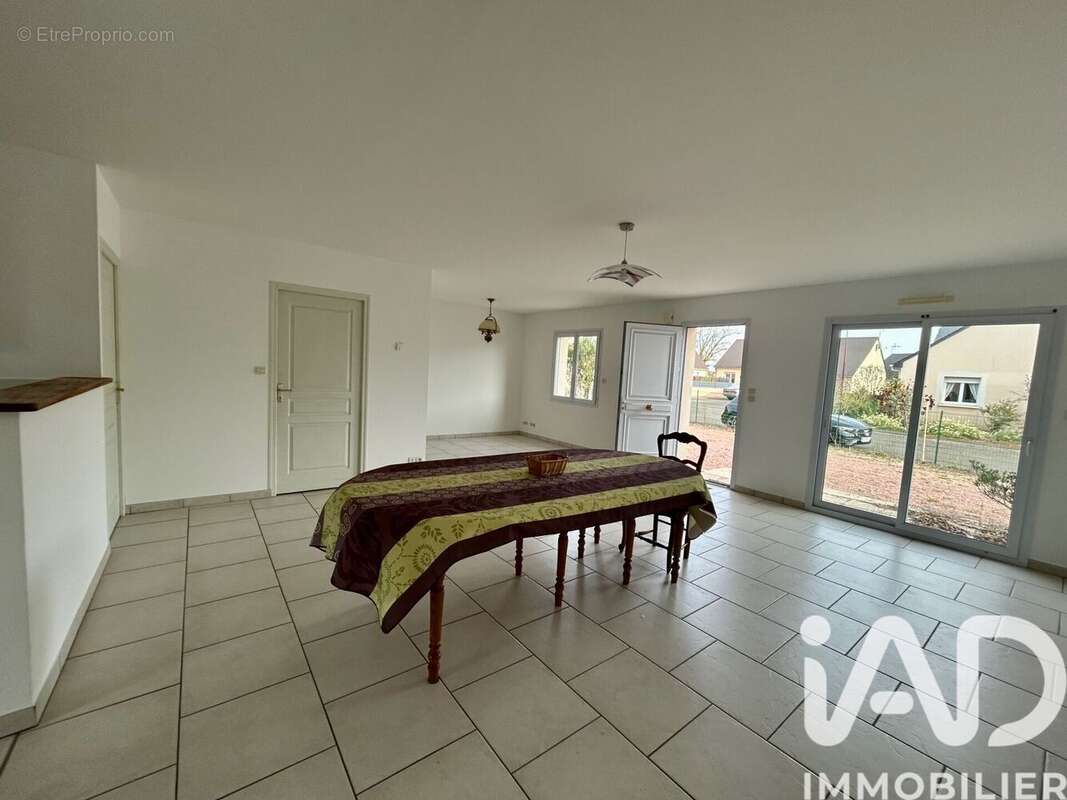 Photo 4 - Maison à BRAIN-SUR-ALLONNES