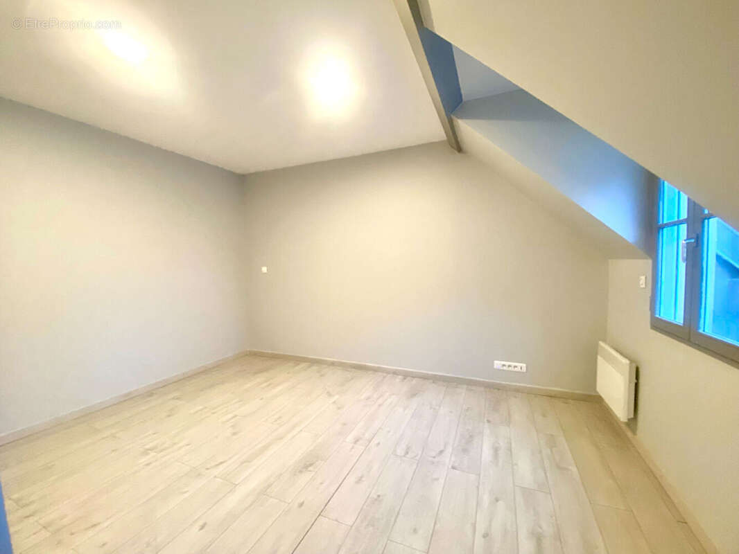 Appartement à FONTAINEBLEAU