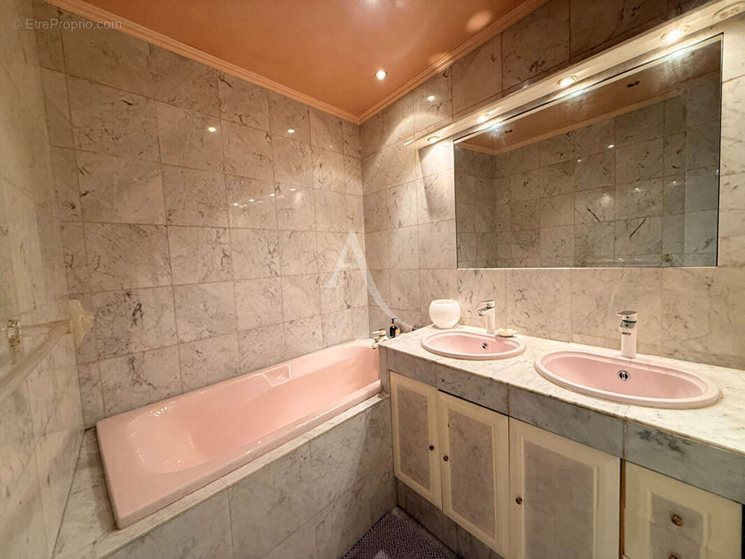 Appartement à PARIS-13E