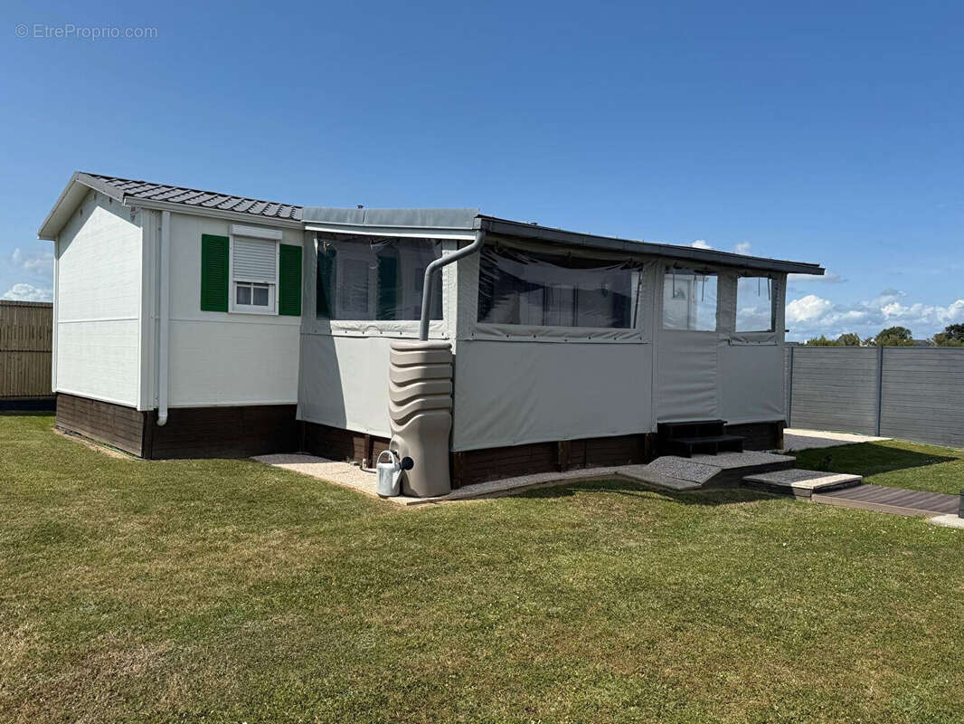 Terrain  400 m² avec beau mobil home  4 pièces + cabanon Guidel - photo 2