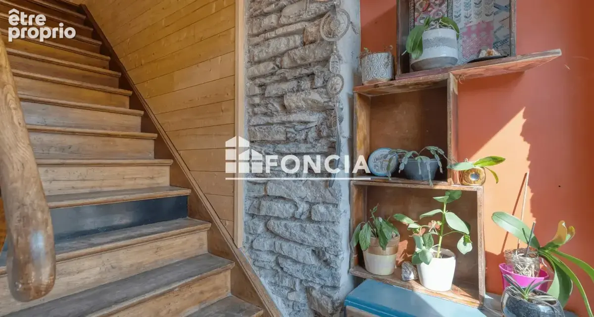 Charmante maison en pierres avec grange - CRETS EN BELLEDONNE - photo 7
