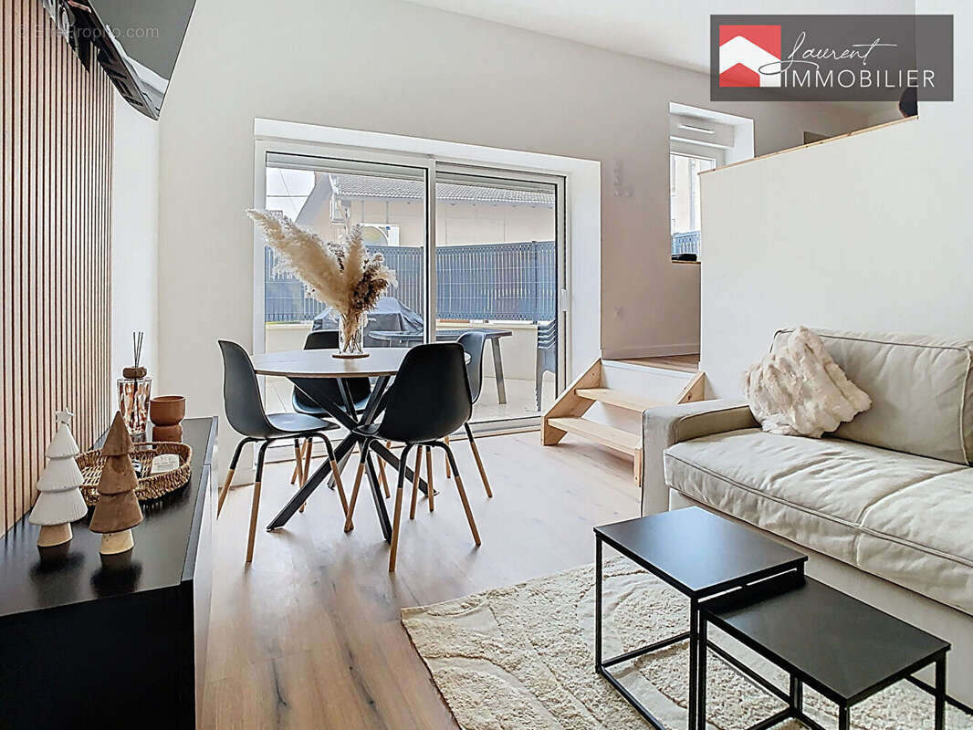 Appartement à MANZIAT