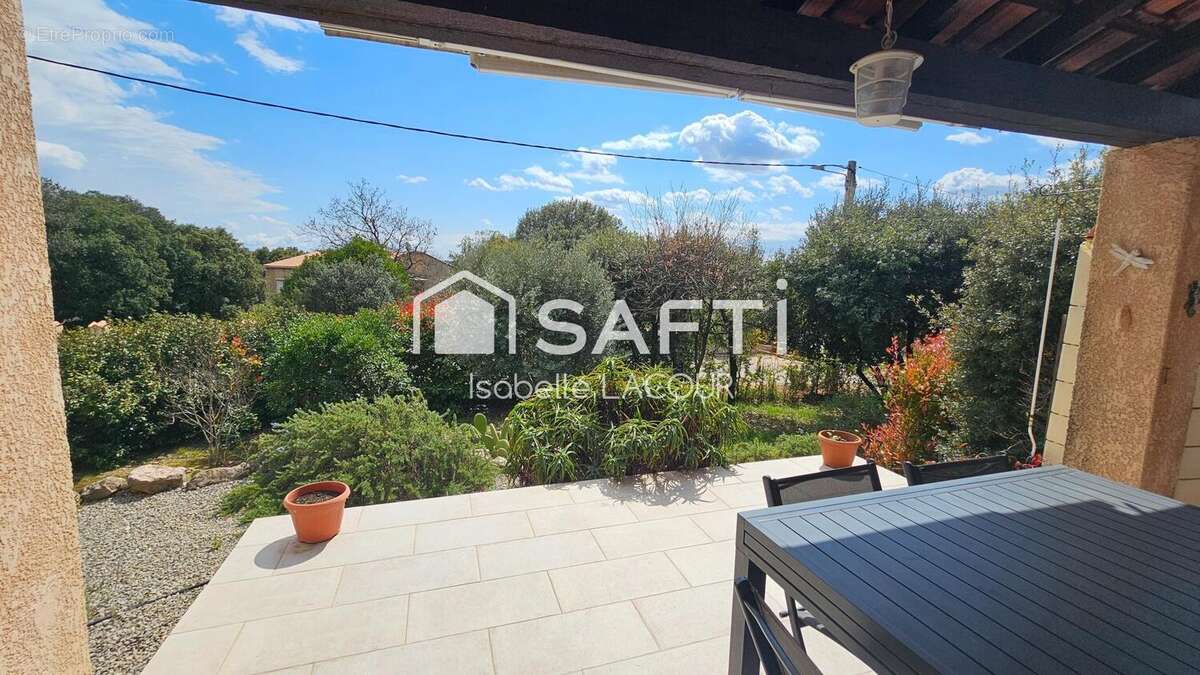 Photo 2 - Maison à SILLANS-LA-CASCADE