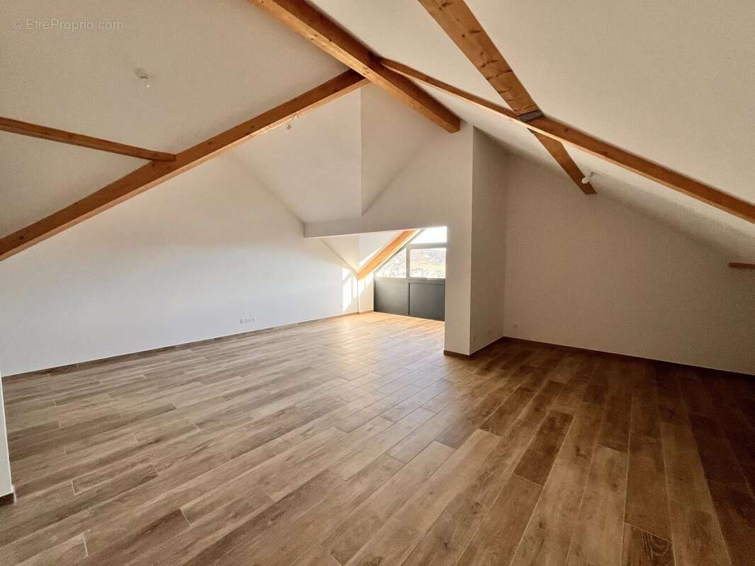 Appartement à LES ANGLES