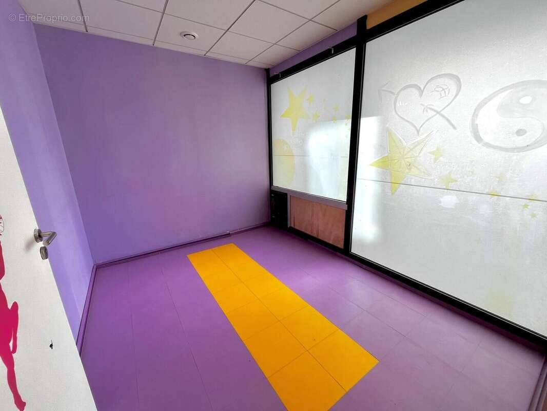 Photo 4 - Commerce à SAN-MARTINO-DI-LOTA