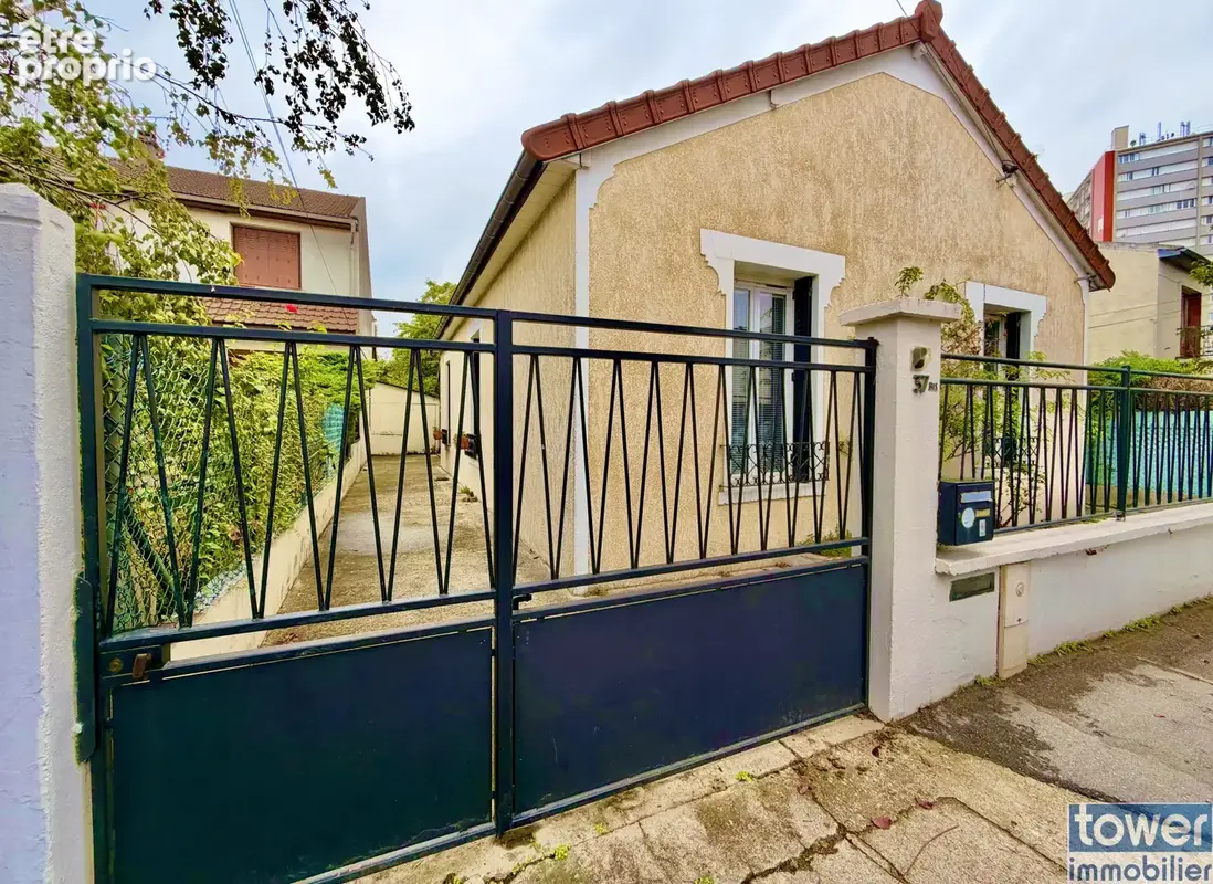 Photo Maison à Drancy au prix de 315 000€