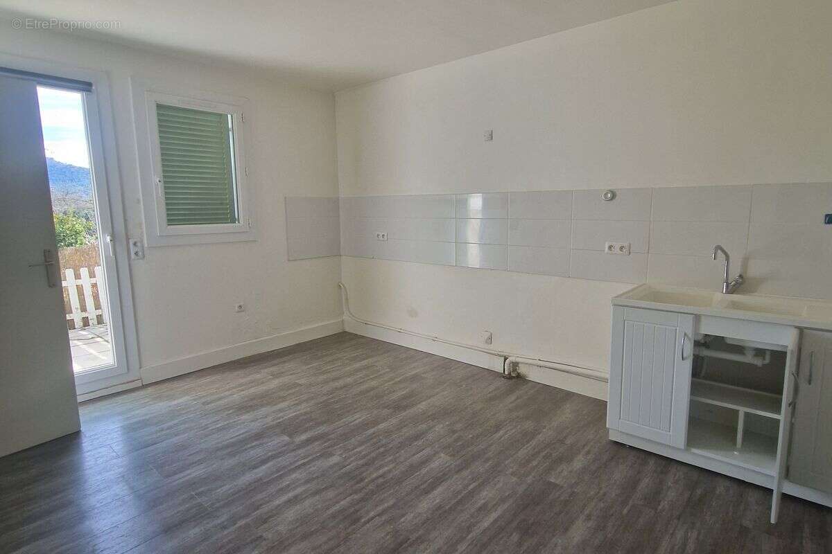 Maison à MARSEILLE-11E