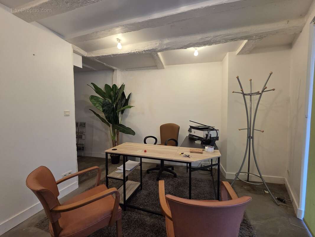 Appartement à SAINT-LEONARD-DE-NOBLAT