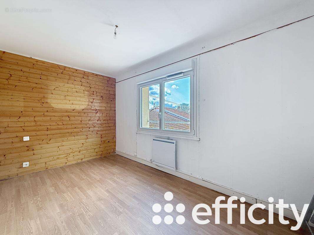 Maison à SAINT-MARTIN-D&#039;ESTREAUX