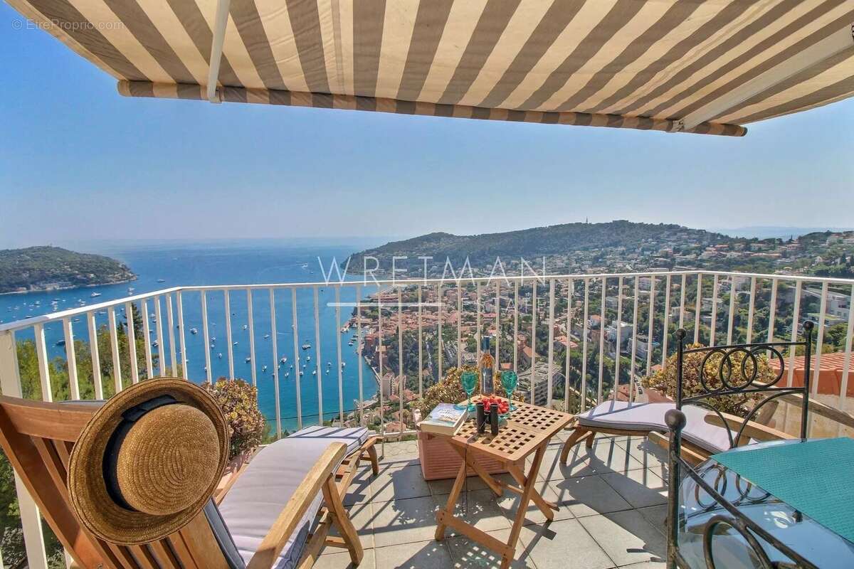 Appartement à VILLEFRANCHE-SUR-MER