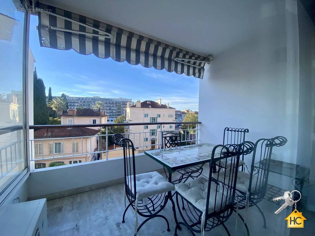 Appartement à CANNES