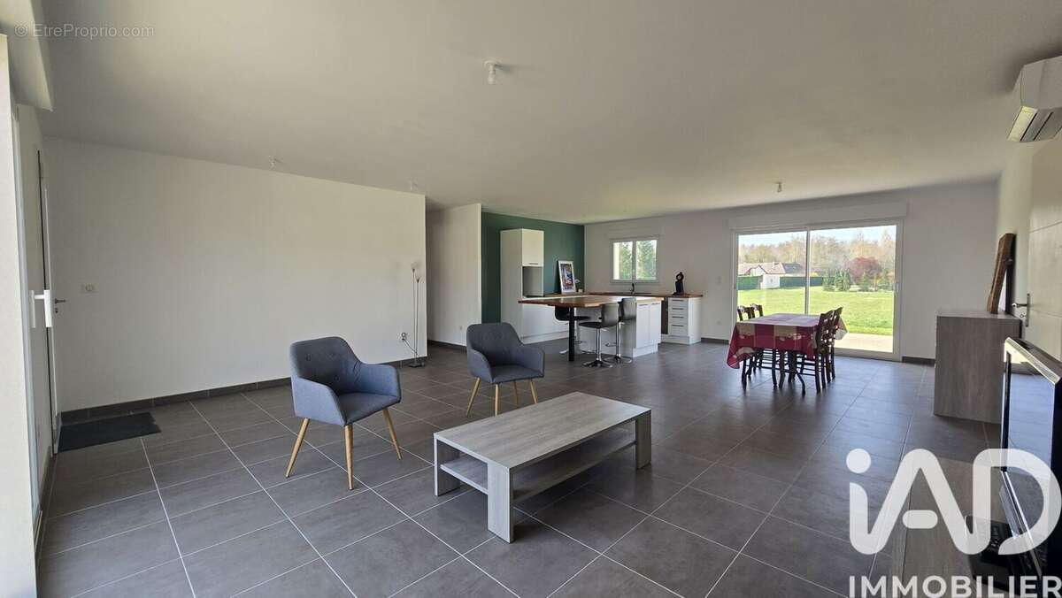 Photo 3 - Maison à FRIGNICOURT