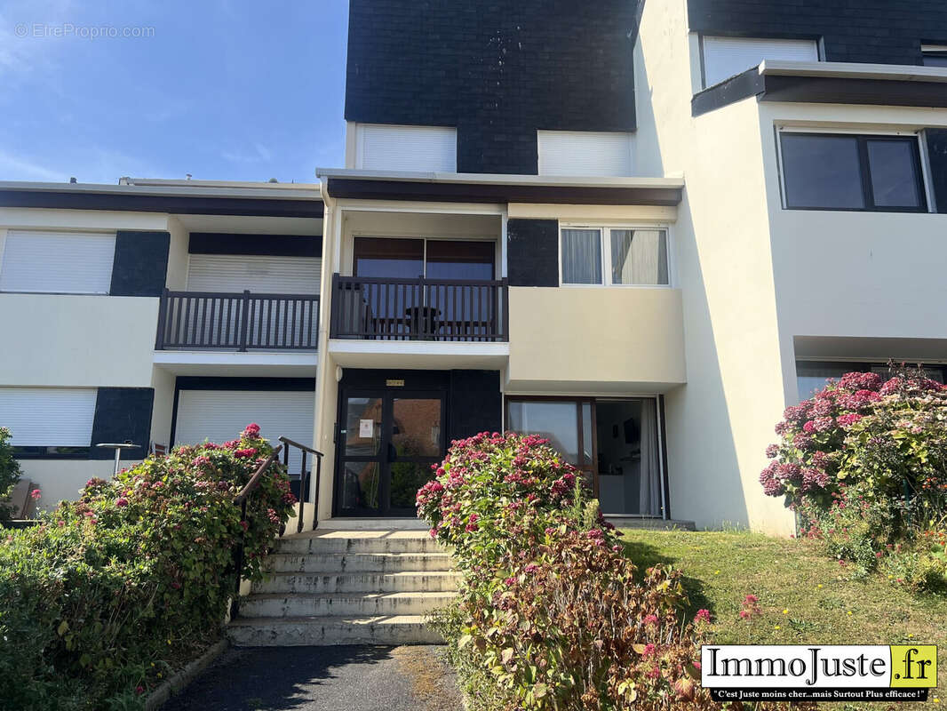 Appartement 23 m² à Courseulles-Sur-Mer  - photo 1