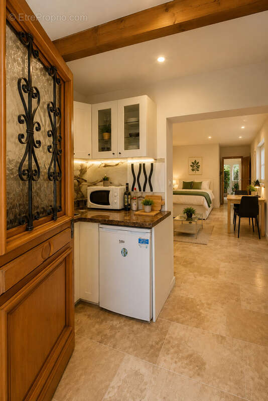 Appartement à VALLAURIS