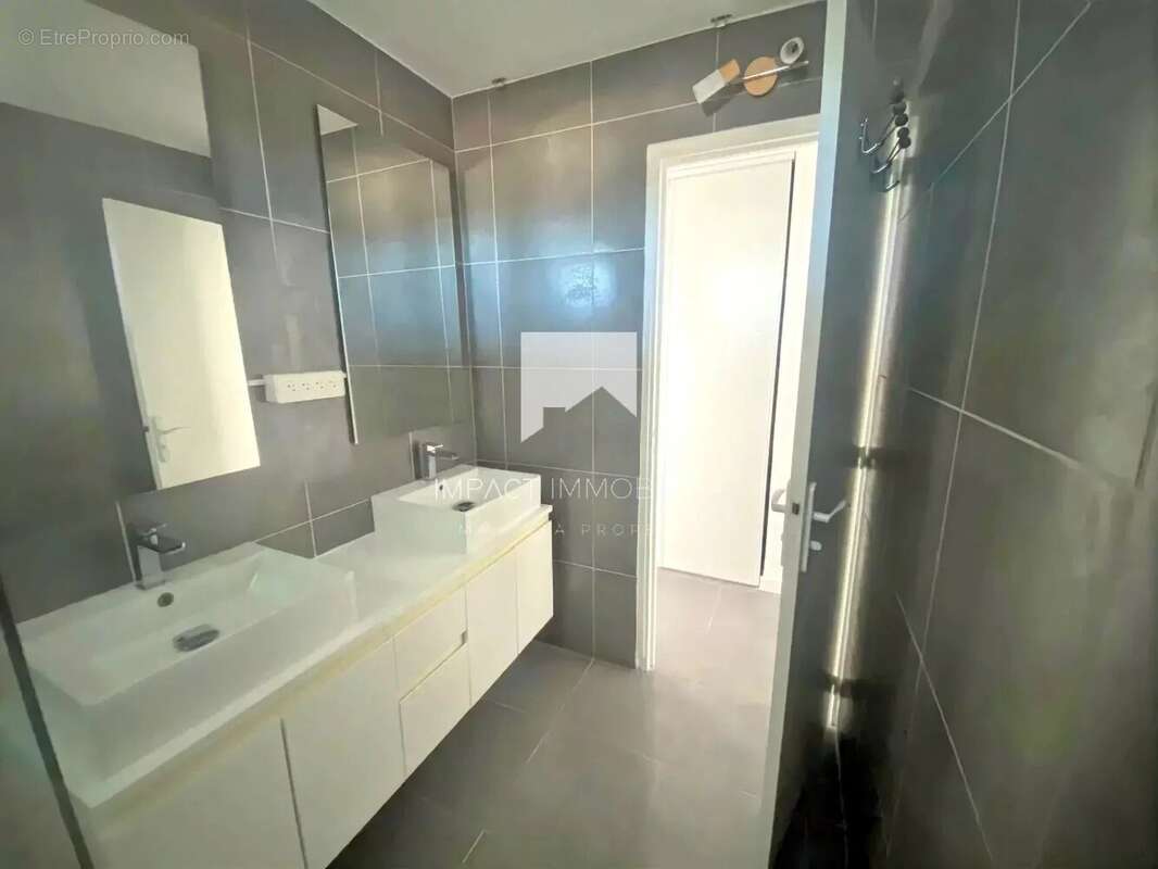 Appartement à LA GARDE