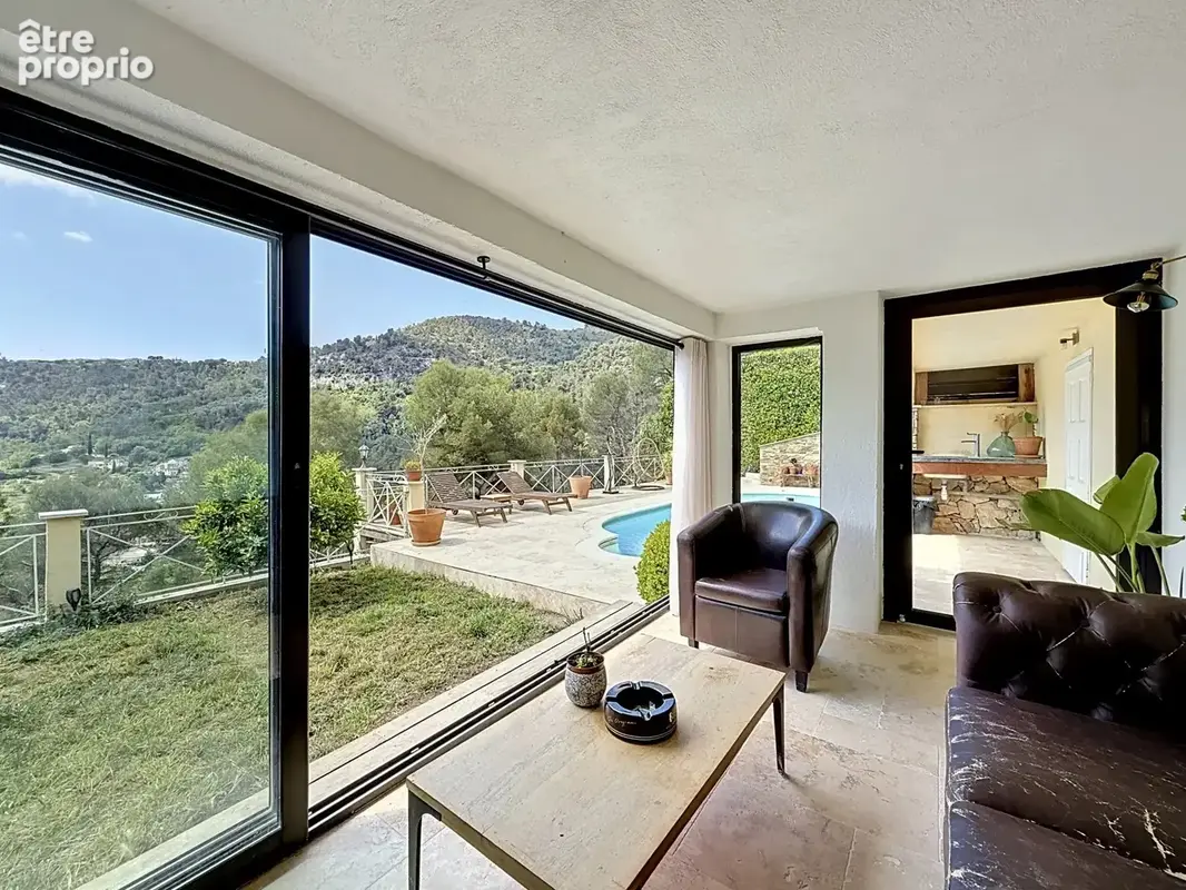 Magnifique Villa avec Piscine - Entre Tourrette-Levens et Aspremont - photo 8