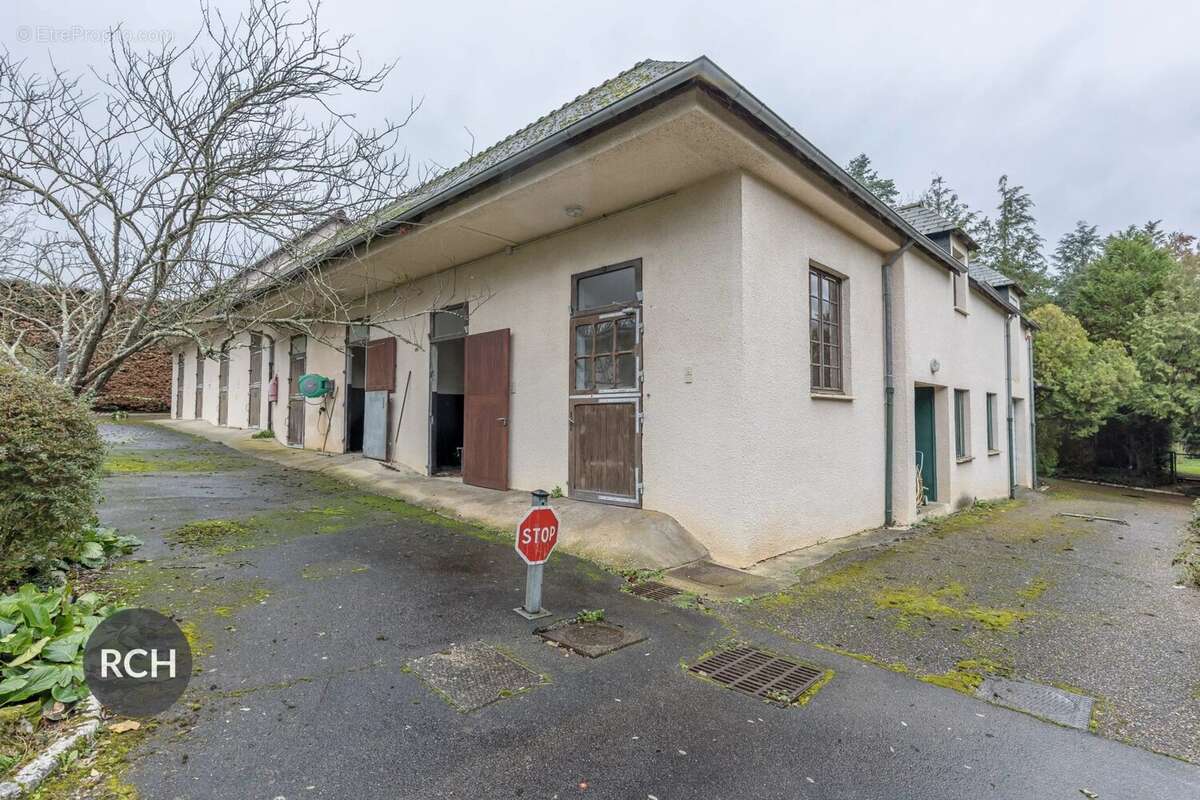 Maison à MONTFORT-L'AMAURY