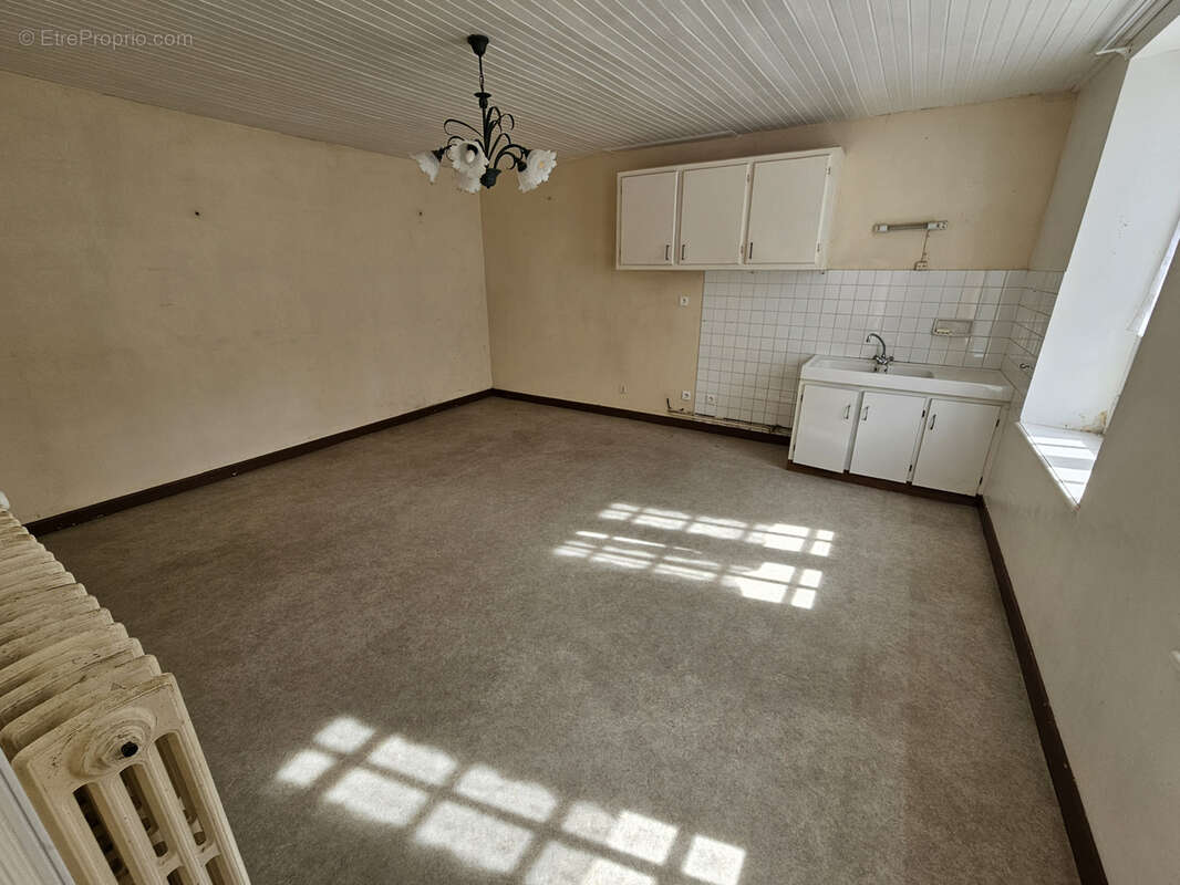 Maison de bourg proche des commerces - photo 4
