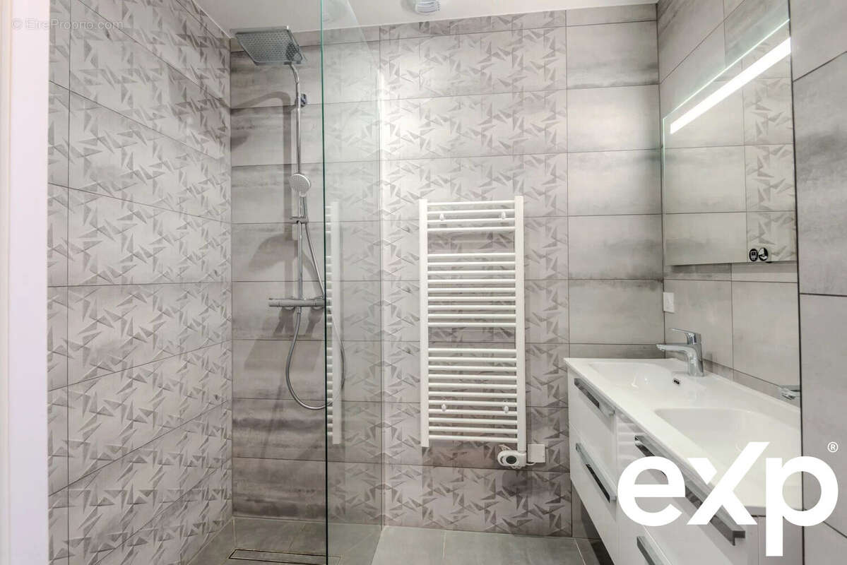 Appartement à NEUVECELLE