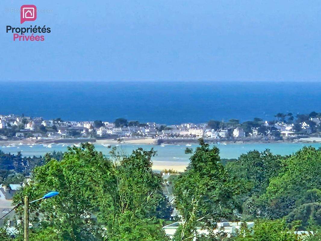Maison et terrain de 1615m² , vue mer lointaine  Plestin Les Greves - photo 5