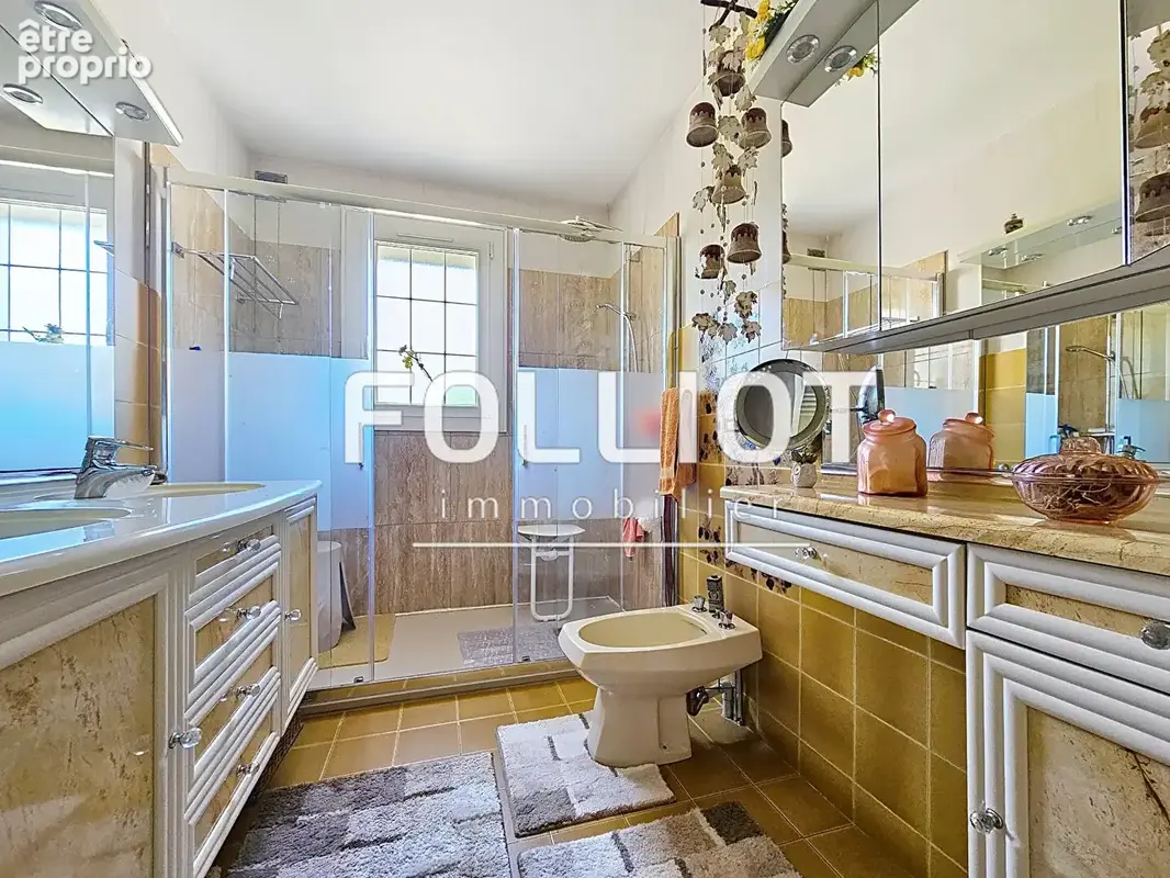Au calme, Maison 6 pièces et 4 chambres à vendre à Douvres-la-Délivrande - Réf PB14382 - photo 10