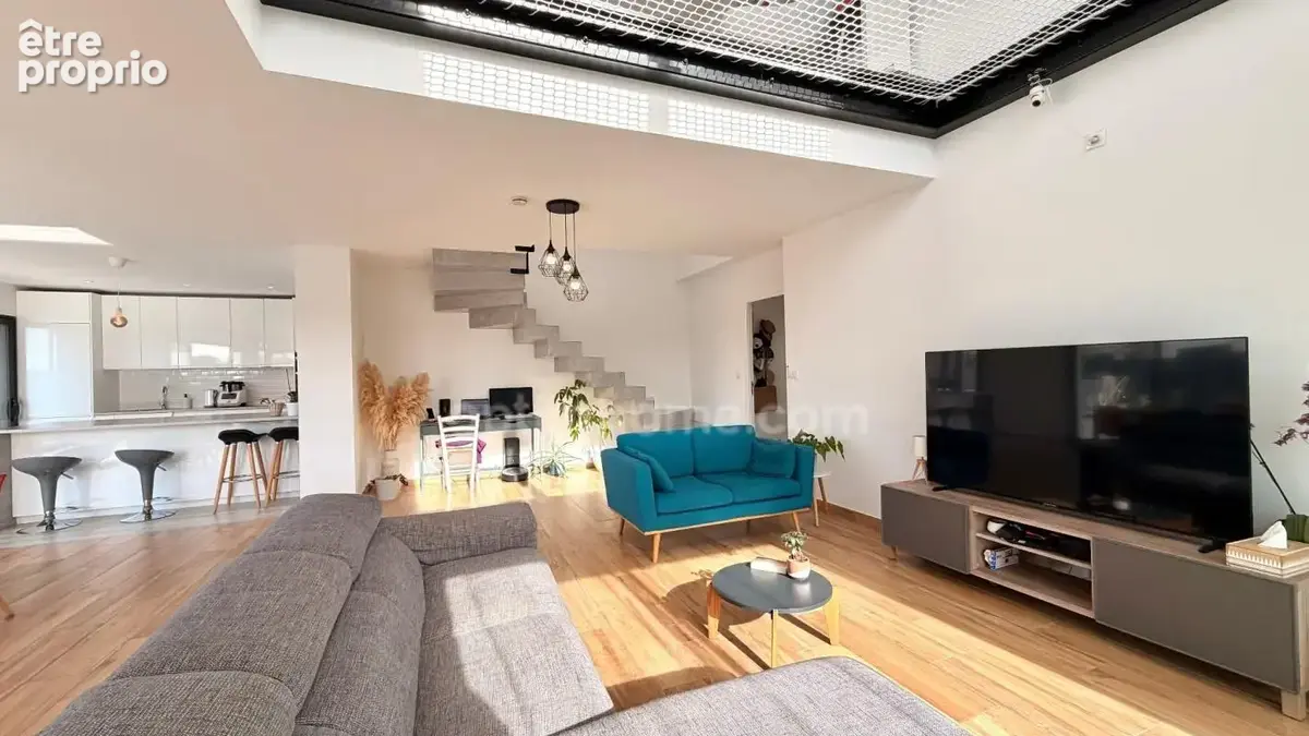 Maison contemporaine avec piscine - Calme, volumes et prestations - photo 16