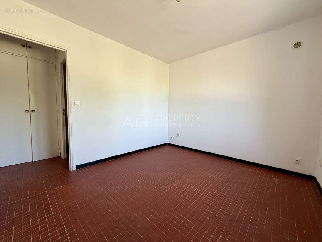 Maison 70 m² à Merindol  - photo 8